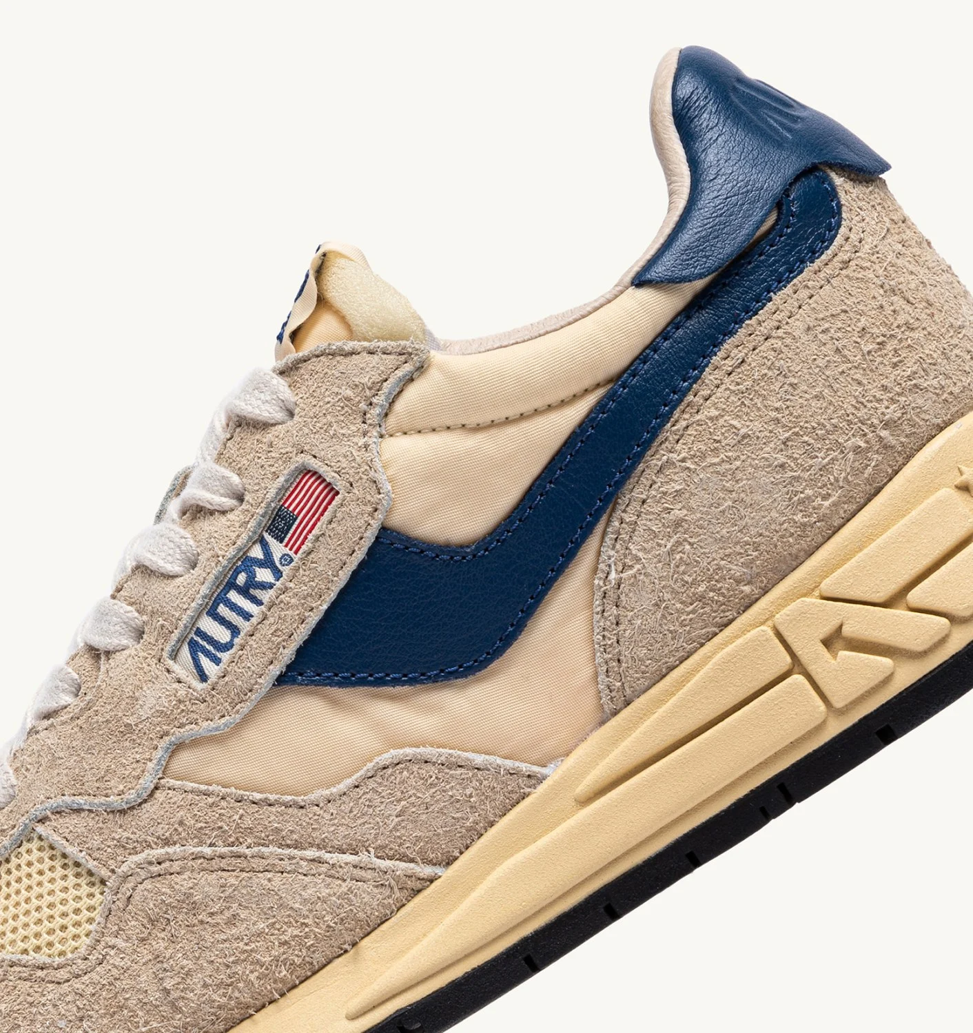 AUTRY REELWIND LOW SNEAKERS IN NYLON SUEDE AND LEATHER COLOR YELLOW AND BLACK