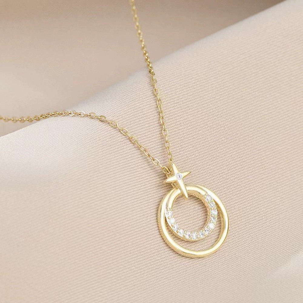Round four-pointed star necklace for women, niche design, versatile clavicle necklace